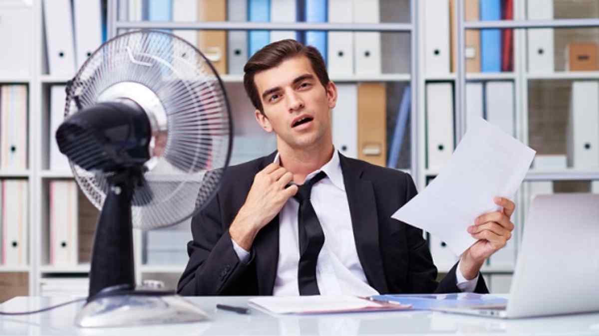 Are we required to keep the workplace a certain temperature?