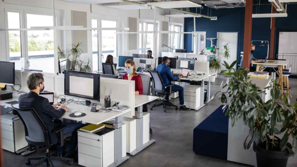 As Offices Reopen, Hybrid Onsite and Remote Work Becomes Routine