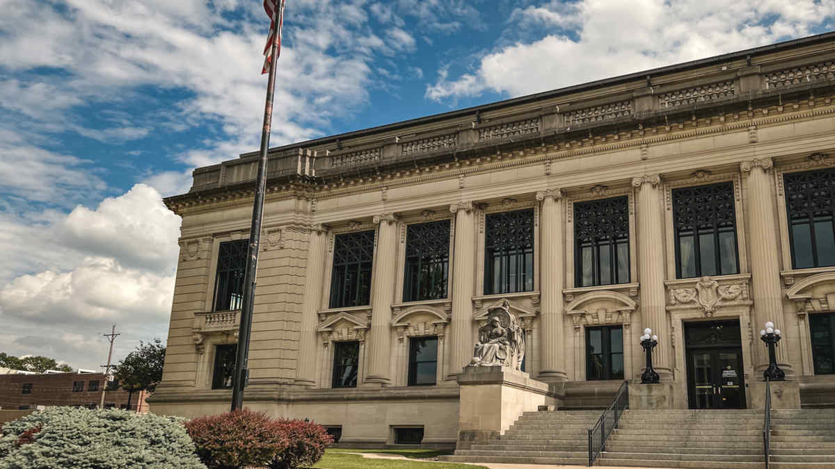 Illinois Court Holds Federal Law Pre empts BIPA Claims