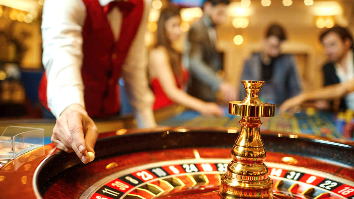 5 Lessons Managers Can Learn From Casinos About Reopening Their Business