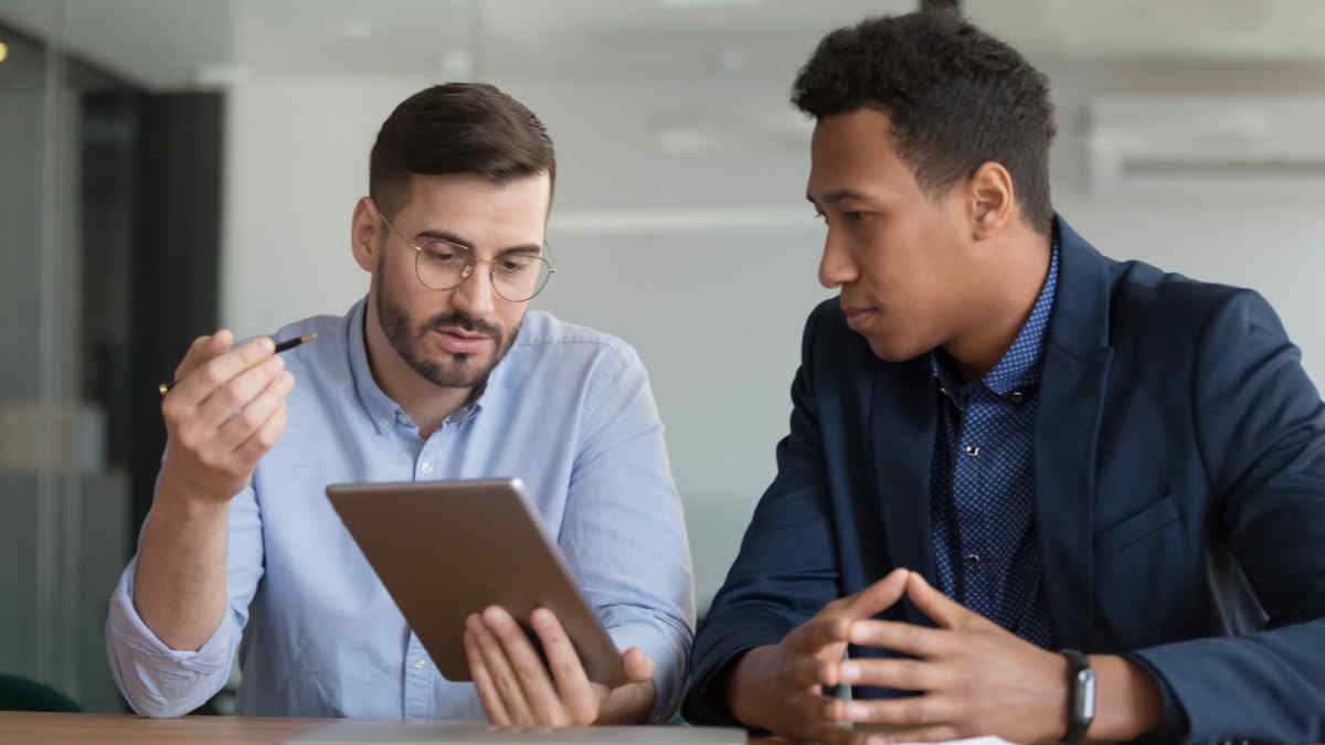 The Power of HR Mentorship: A Two-Way Street