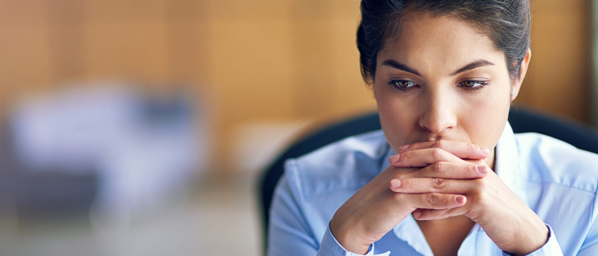 When Should Employers Tell Employees That Layoffs Are Looming?